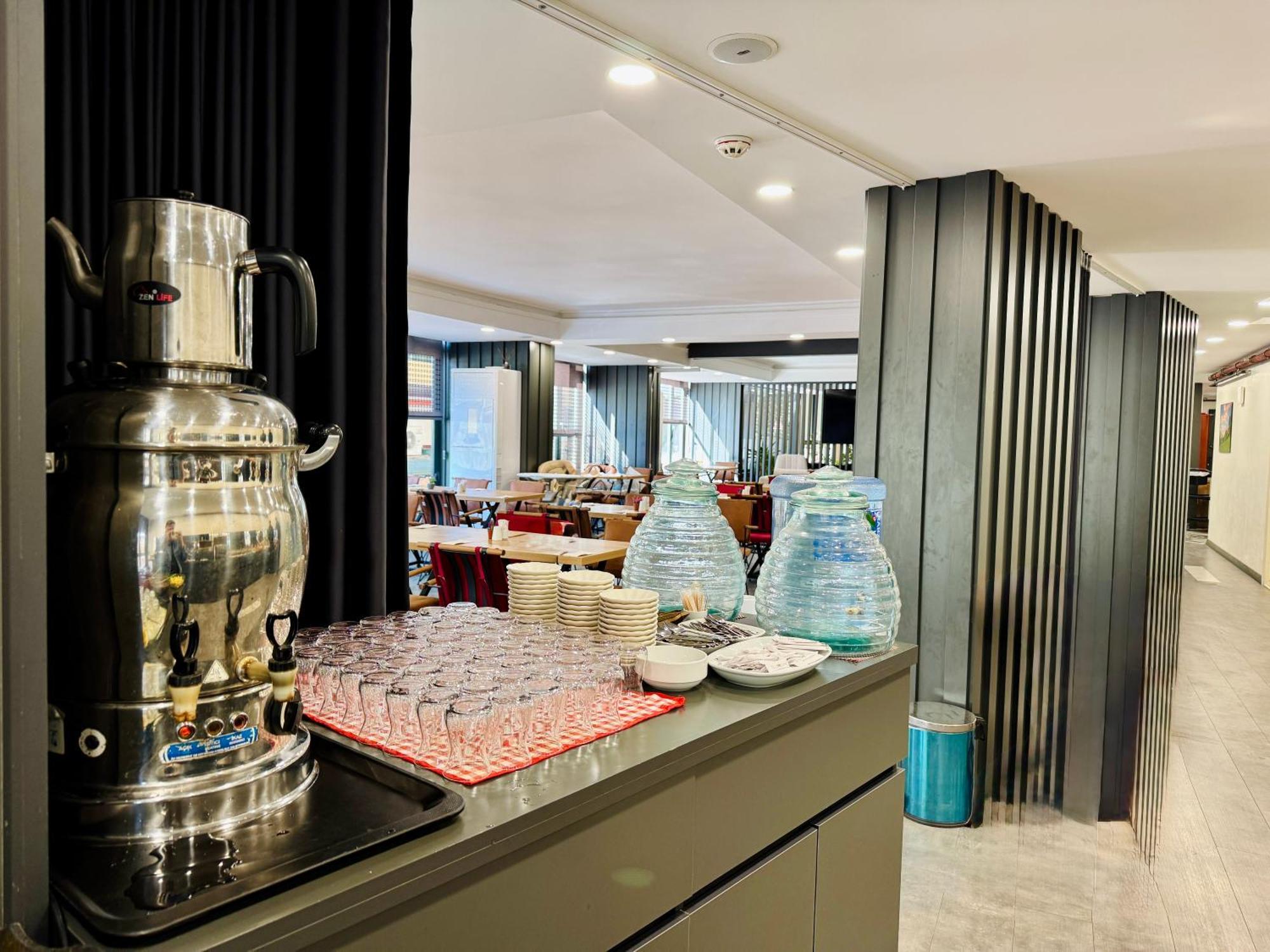 Grand 464 Otel Ριζούντα Εξωτερικό φωτογραφία